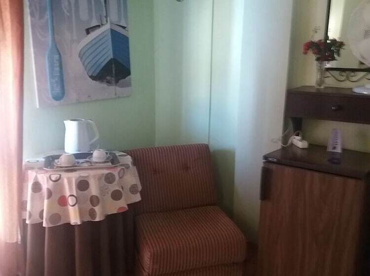 Семейный Номер, Guest House Pacifica
