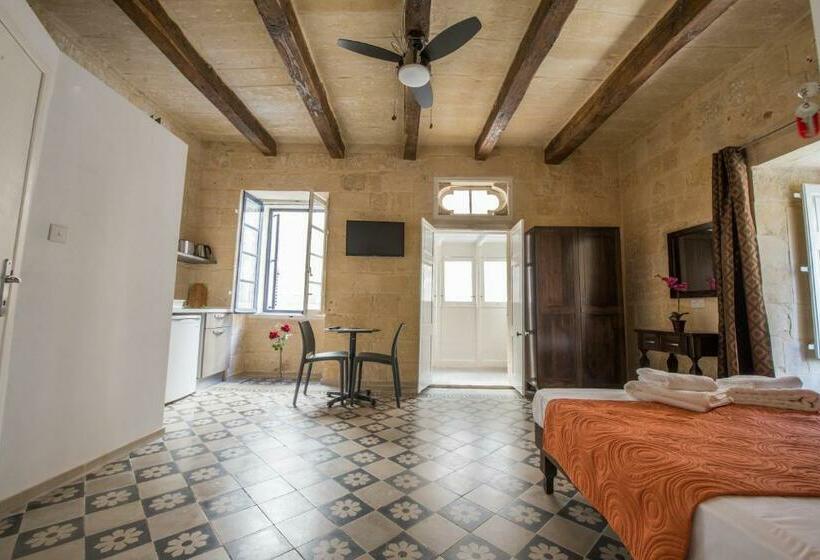 اتاق استاندارد با بالکن, Casa Lapira