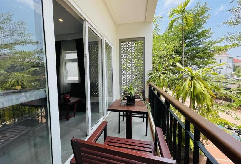 家庭间, Indra Angkor Residence