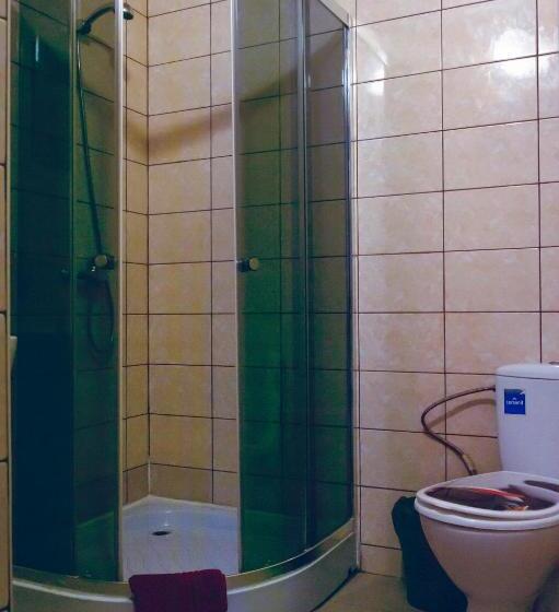اتاق استاندارد چهار تخته, Hostelis Laurita