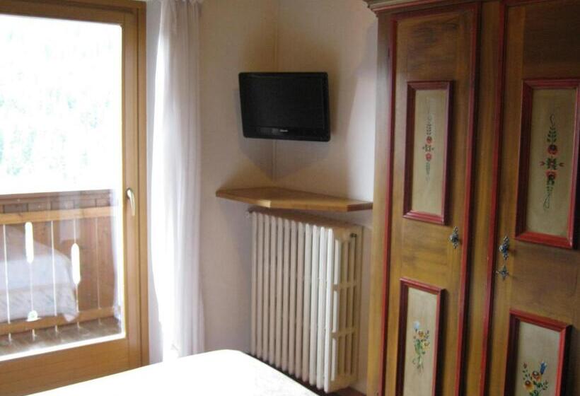 Номер Стандарт Индивидуальный, Albergo Dolomiti