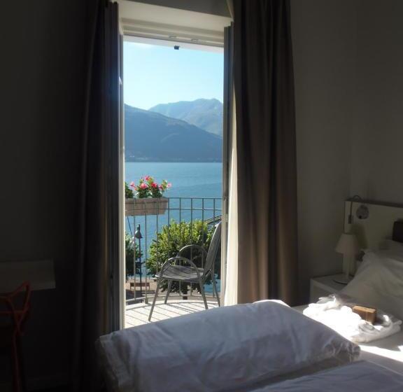 Номер Deluxe Кровать Кинг, Albergo Dongo