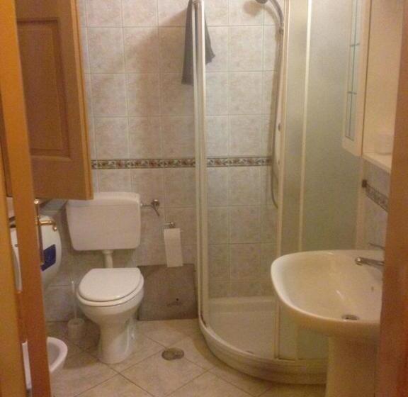 Номер Стандарт, B&b Cavour