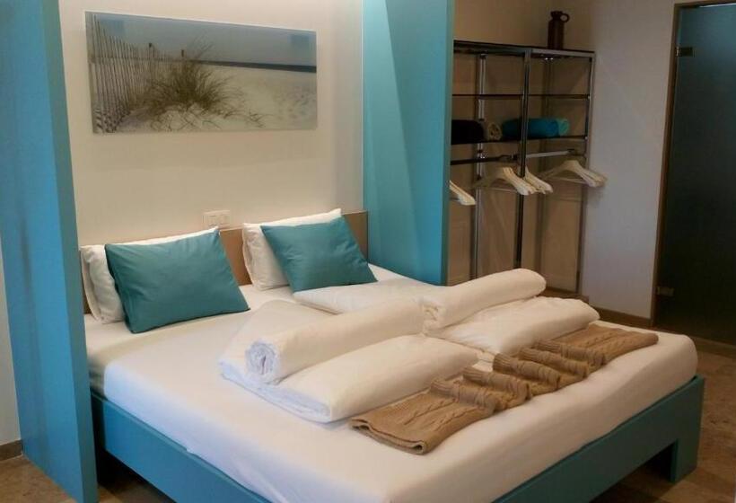 Номер Deluxe, Bed Aan Zee Kabine7