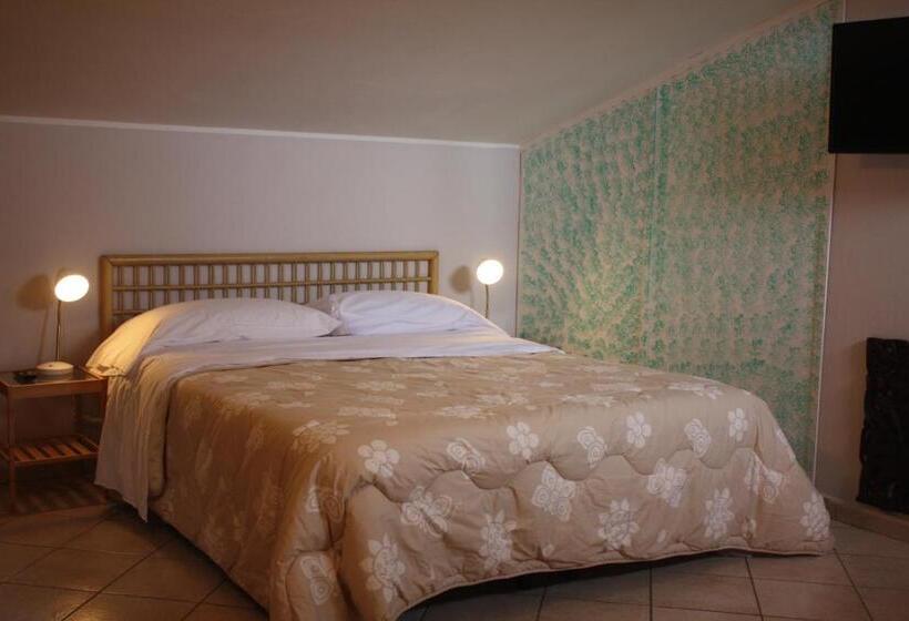 Номер Стандарт Трехместный, Aethalia Bed And Breakfast
