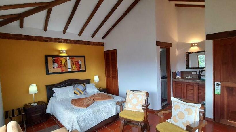 Номер Стандарт с Балконом, Casa Hotel San Pedro