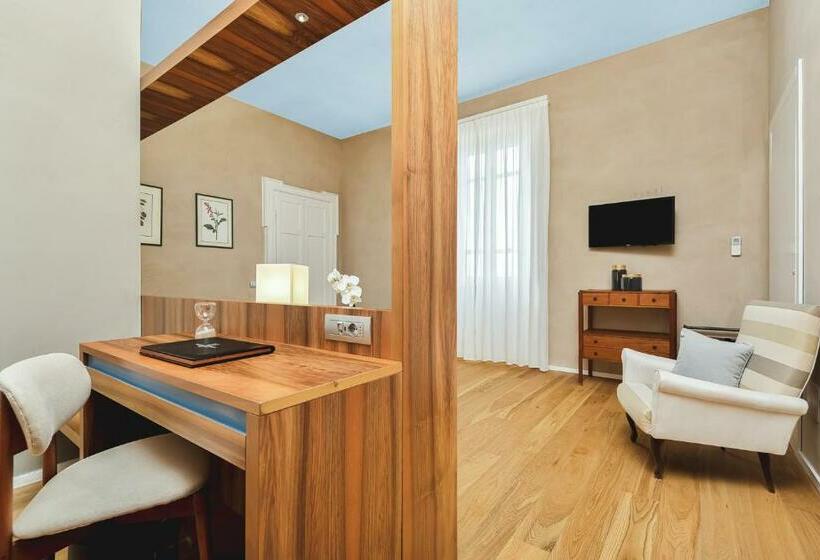 سوییت جونیور, Relais Montepepe Winery & Spa