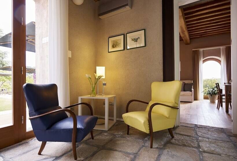 Deluxe Room Mountain View, Relais Montepepe Winery & Spa