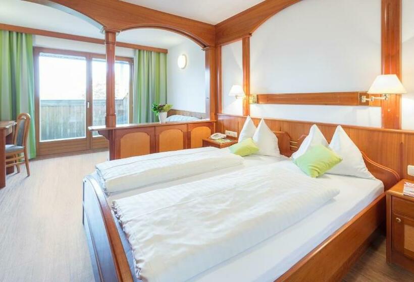 اتاق استاندارد با بالکن, Golf Tennis Wellnesshotel Mori