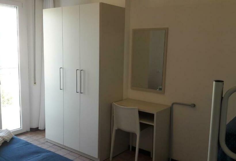 Четырехместный Номер Стандарт, B&b   Meuble    Hotel  Cordiale