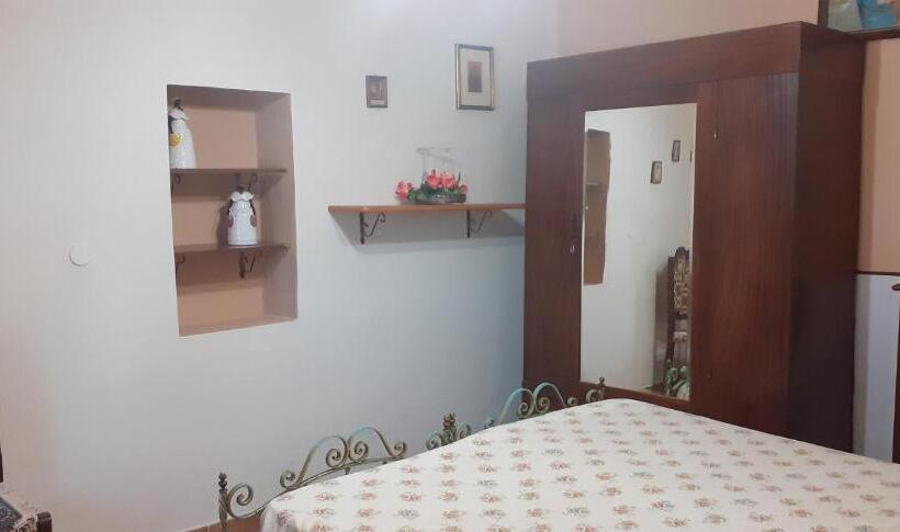 Семейный Номер, La Vecchia Quercia