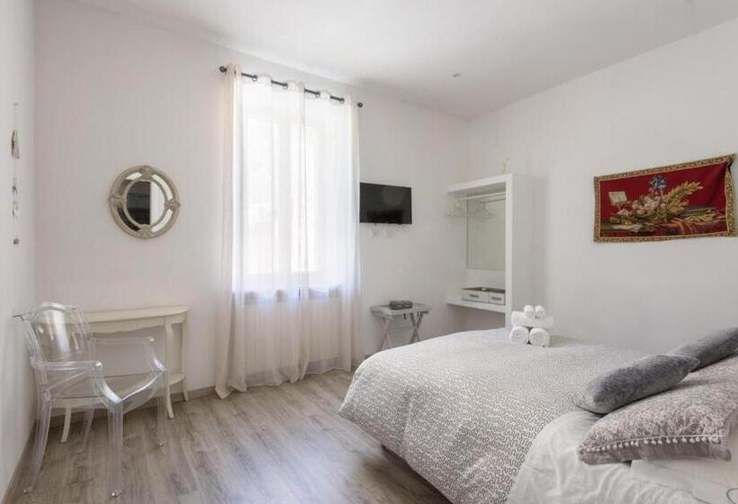 اتاق سوپریور, Siena Vip B&b
