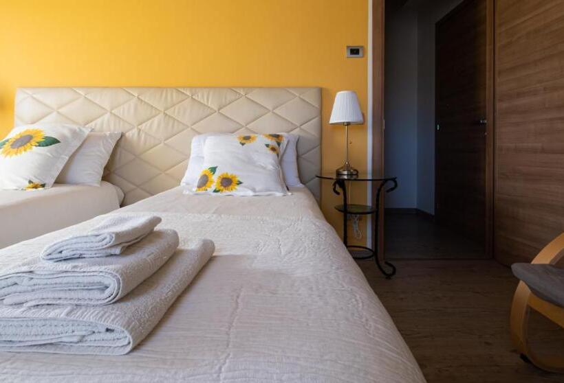 Апартаменты 3 Спальни, B&b Da Vi.vì