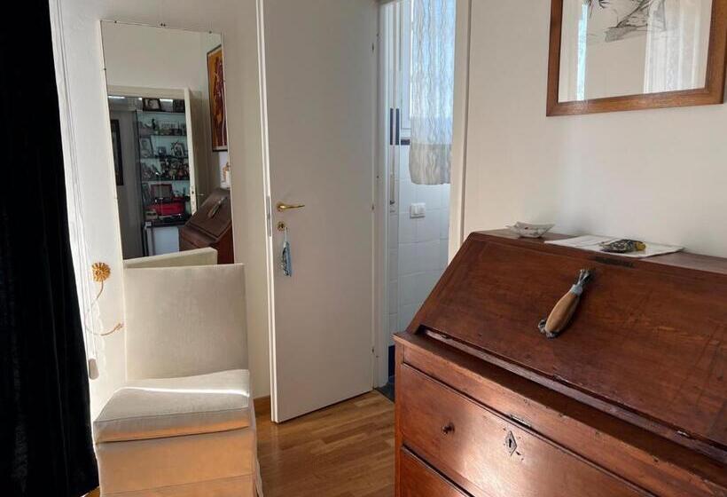 اتاق استاندارد با تراس, B&b Sei Cipressi