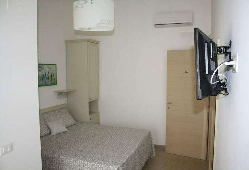 Номер Стандарт с Балконом, B&b Stelle Della Daunia