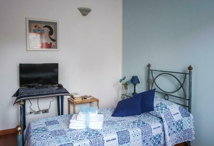 スタンダードシングルルーム, Albergo La Bussola
