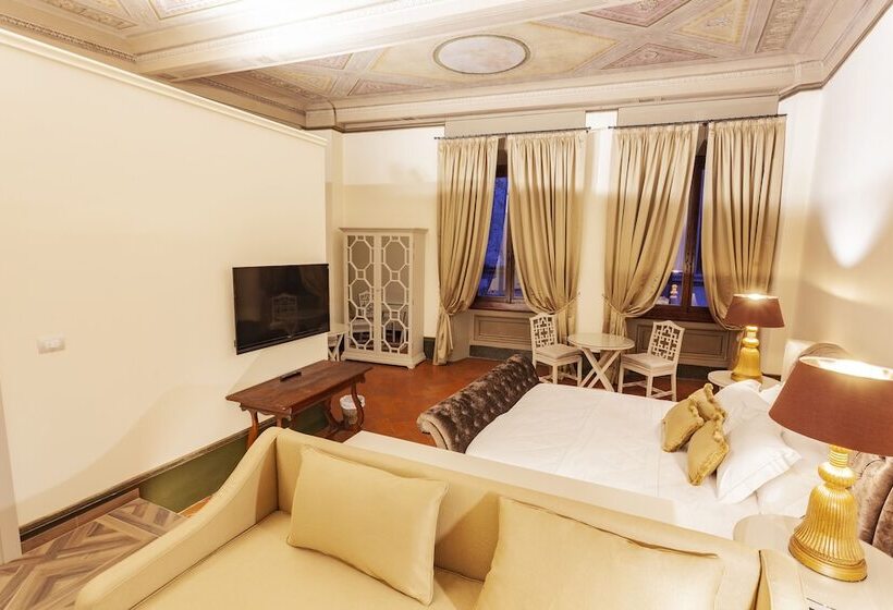سوییت, Palazzo Martellini Residenza D'epoca