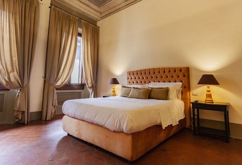 سوییت, Palazzo Martellini Residenza D'epoca