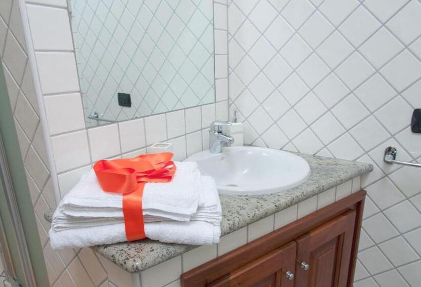 Номер Стандарт, B&b Le Fresie