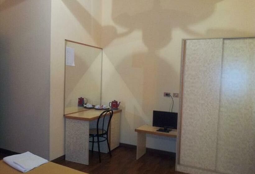 Номер Стандарт, Albergo Tarsia