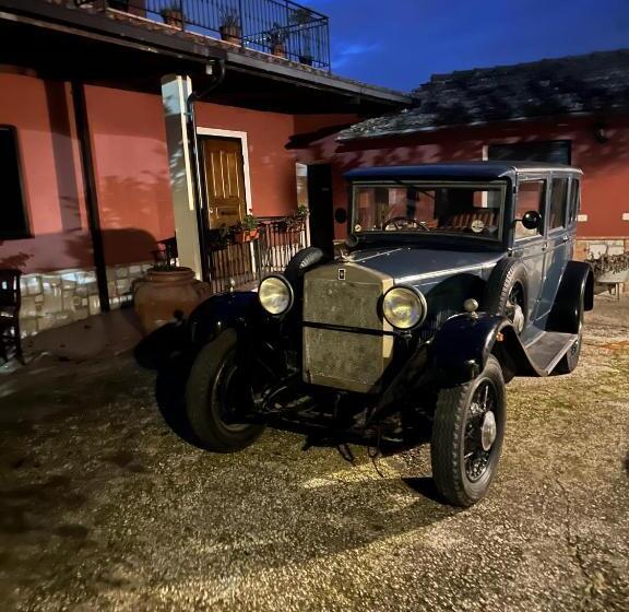 اتاق کلاسیک چهارنفره, B&b Colle Cucchiara