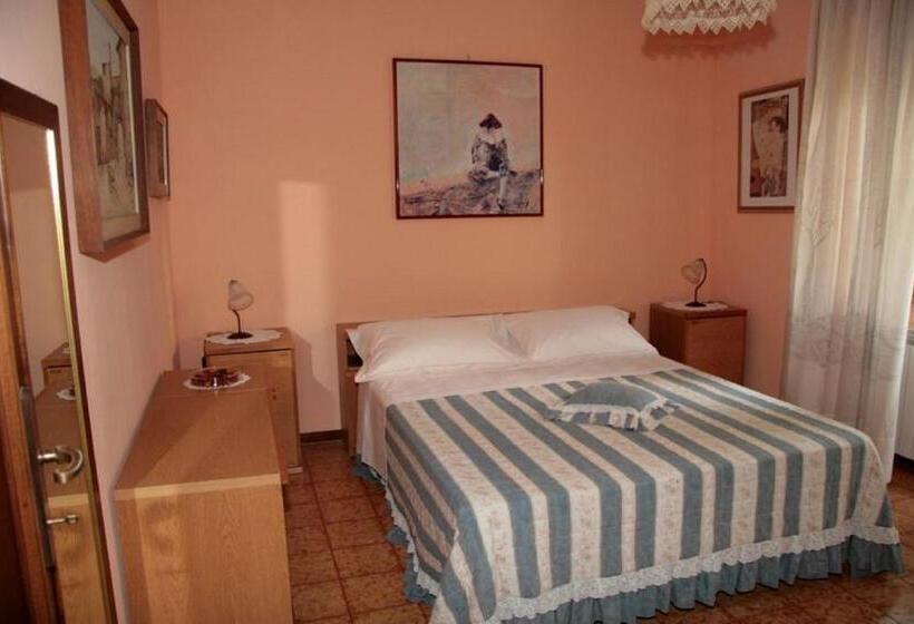 Номер Deluxe, B&b Domus Gratiae