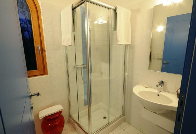اتاق استاندارد, Country House Due Fiumi