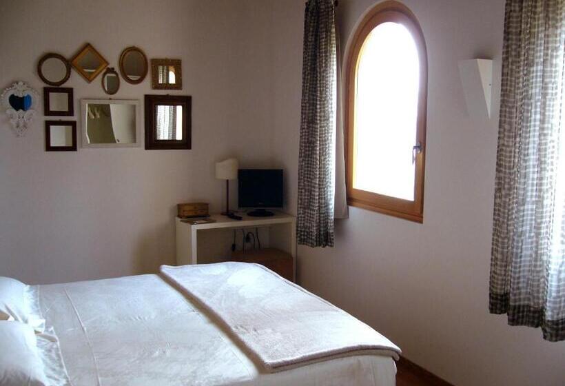 اتاق استاندارد, Country House Due Fiumi
