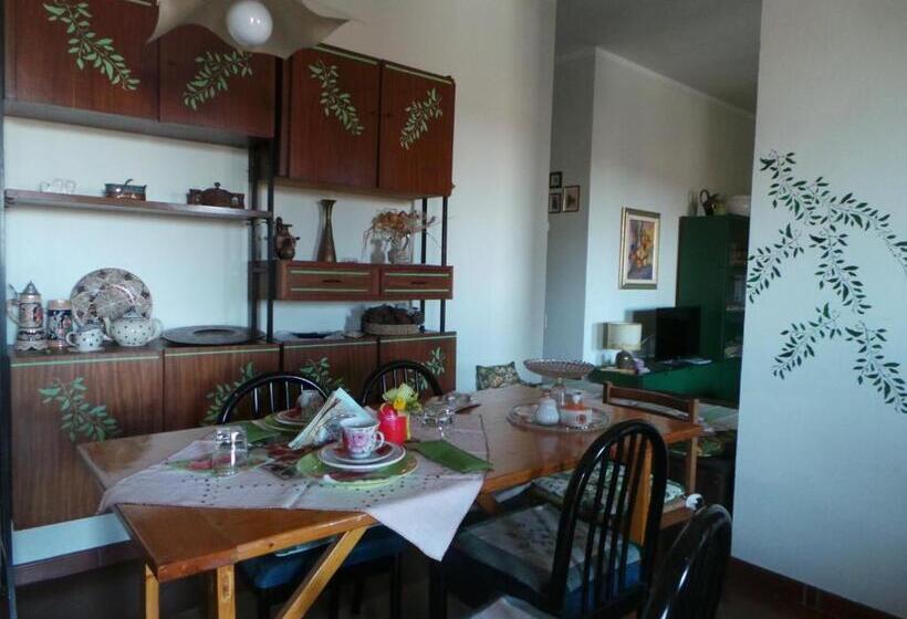 آپارتمان 2 خوابه با تراس, B&b La Rampichina