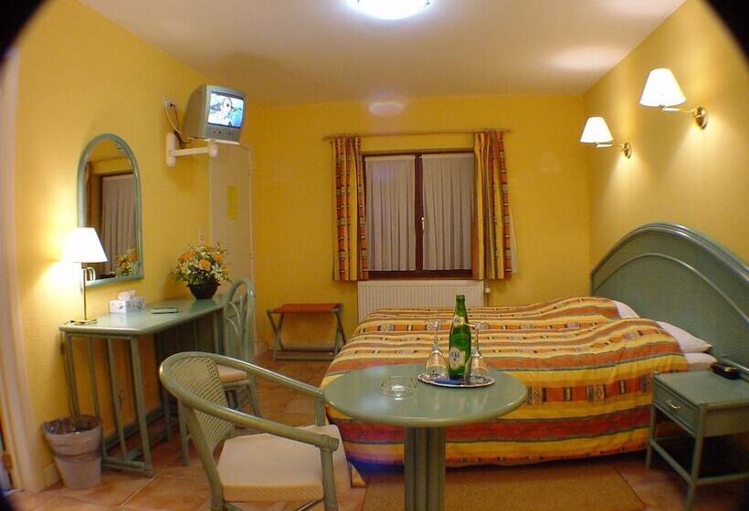 Номер Стандарт Трехместный, Le Relais De Pommard