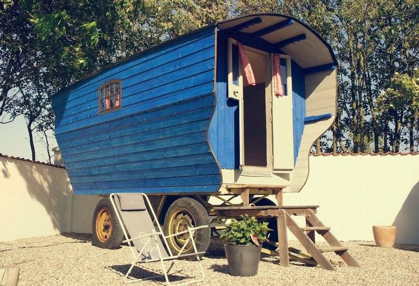 Семейный Номер Совместный Санузел, L Vagabond