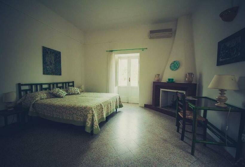 اتاق استاندارد, Masseria Perronello Country House