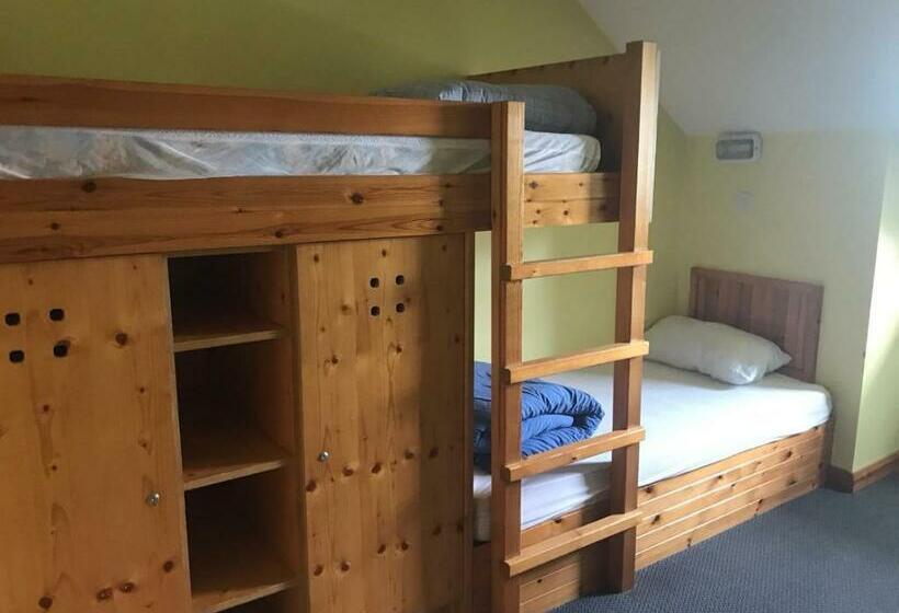 スタンダードトリプルルーム, Bushmills Youth Hostel