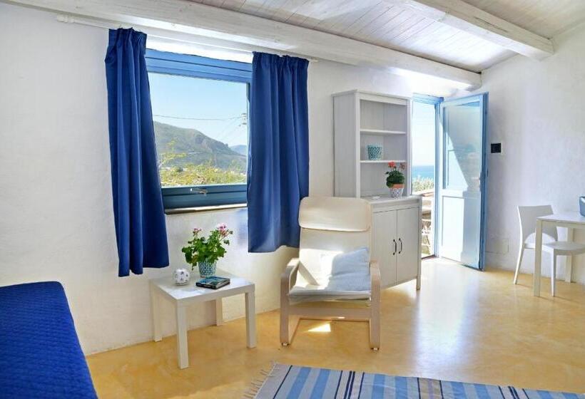 Семейный Номер Вид на Море, B&b Scacciapensieri