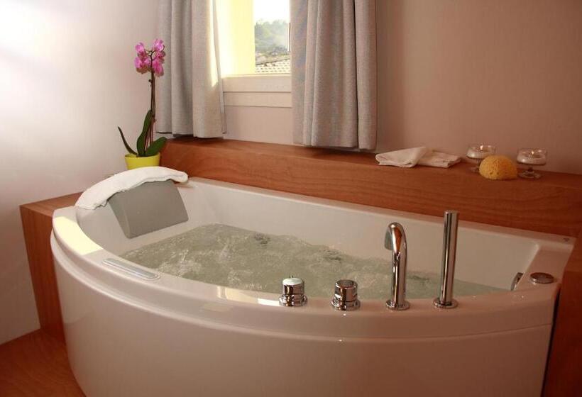 سوییت خانوادگی, Agriturismo Corte Aurea