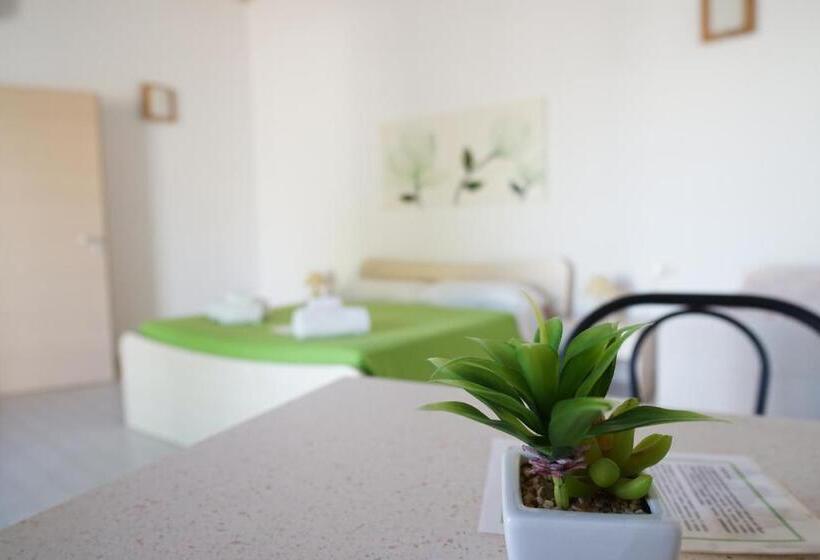 标准间, Il Giardino Del Tiglio