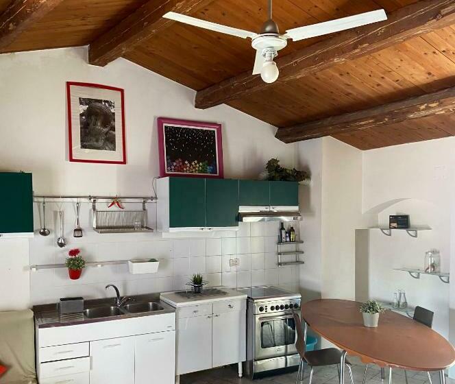 Студио Стандарт с Террасой, Pikaret Bed&breakfast
