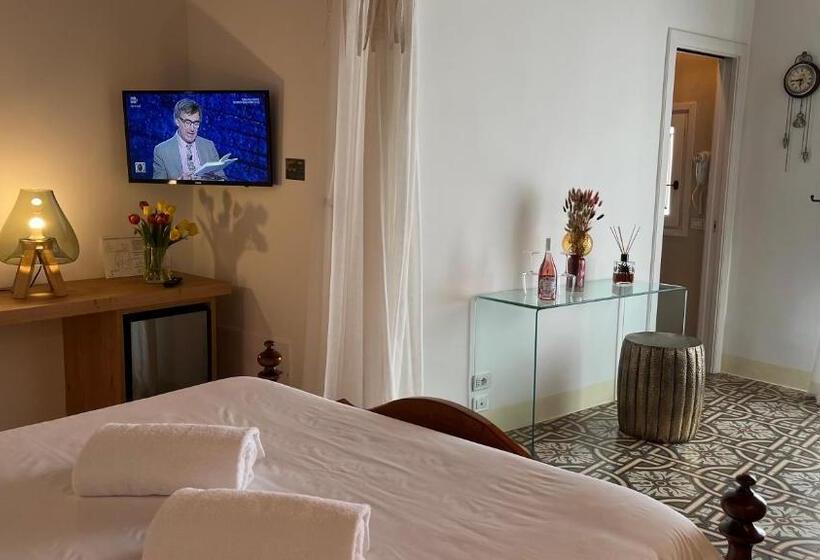 Superior Room with Terrace, Antico Mondo Rooms & Suites