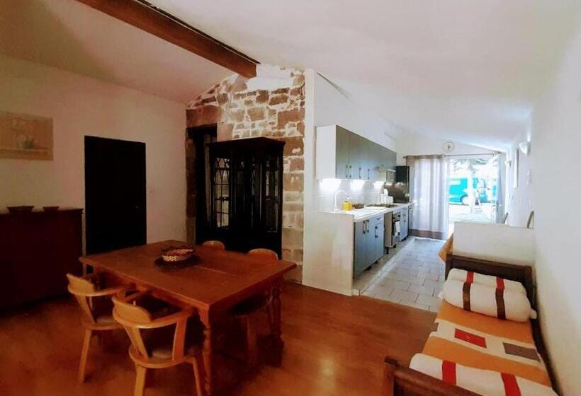 Апартаменты 2 Спальни, Les Chambres Du Clos Des Capucins