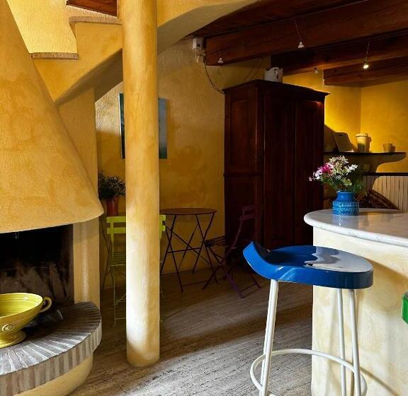 带露台的套间, Relais San Damian