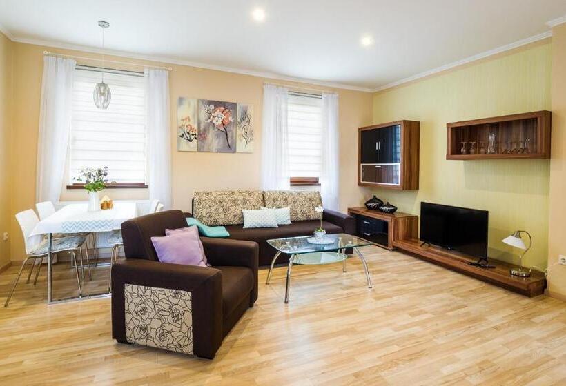 سوییت خانوادگی, Bonsai