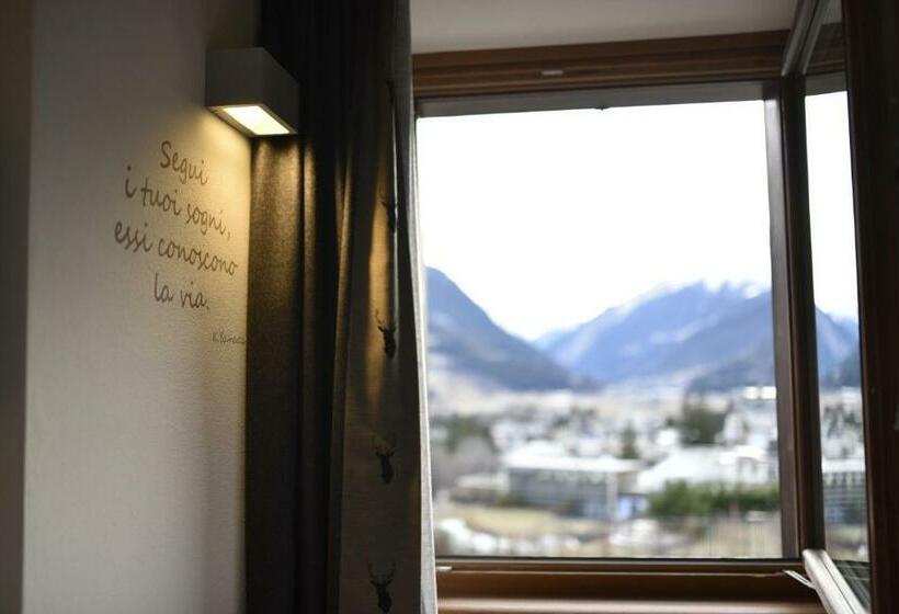 غرفة قياسية, Terme