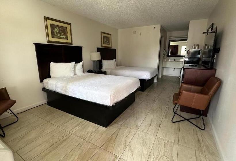 Номер Deluxe, Carom Inn Denham Springs  Baton Rouge