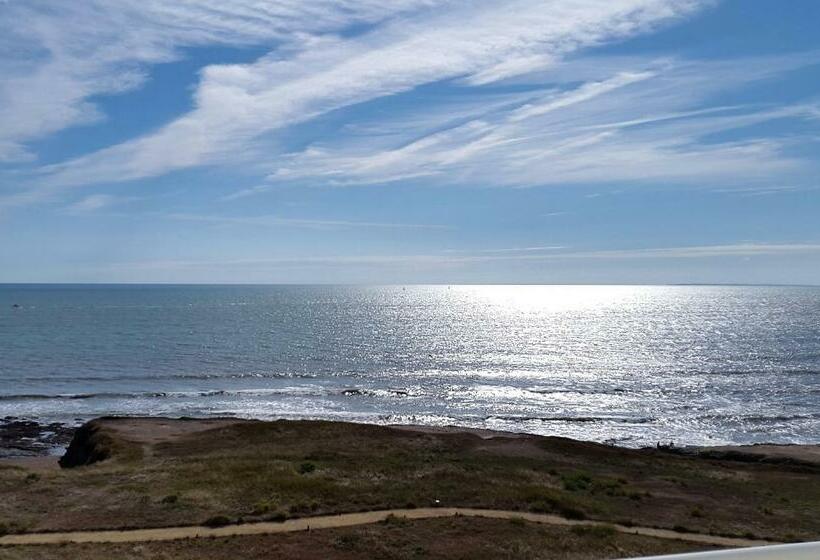 Номер Стандарт Вид на Море с Балконом, La Corniche