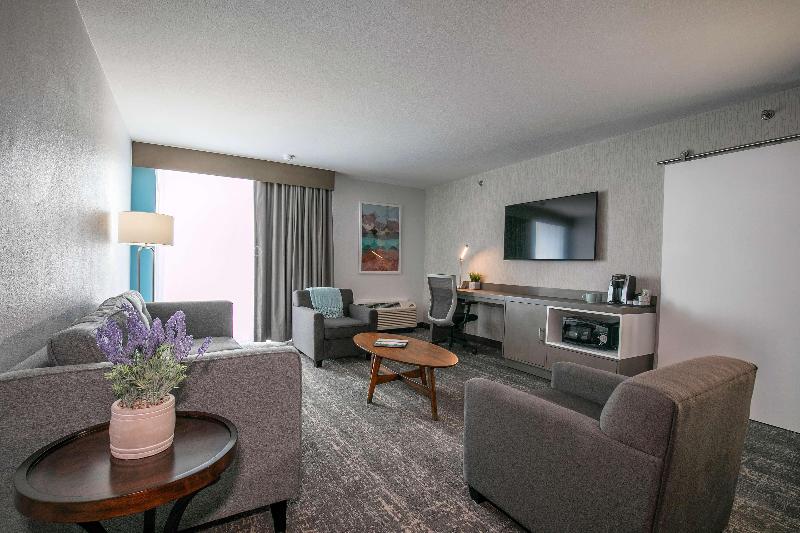 Люкс Адаптированный для Инвалидов, Holiday Inn Express And Suites South Hill, An Ihg