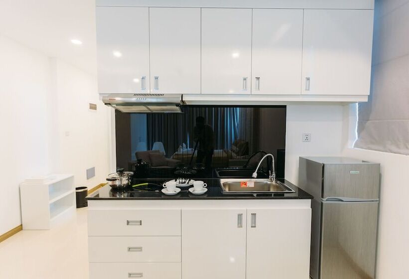 스탠다드 스튜디오, Ca&sa Serviced Apartment
