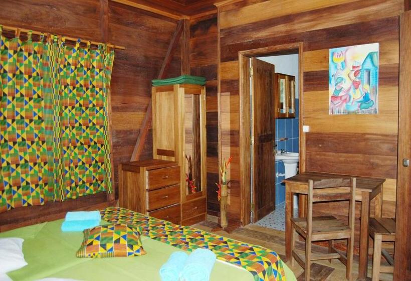 بانگلوی استاندارد 2 خوابه, Praia Inhame Ecolodge