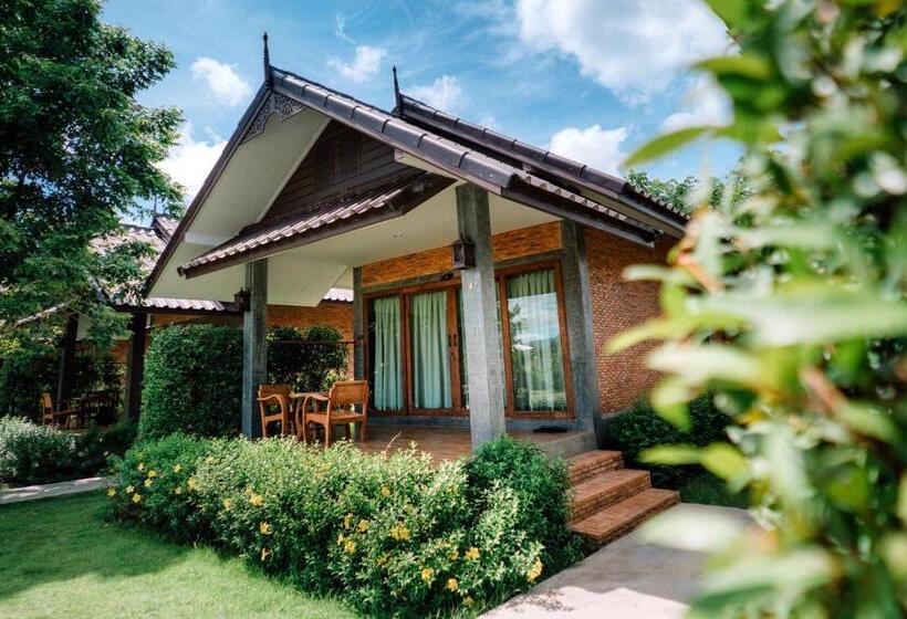 Бунгало Стандарт Вид на Сад, Sawasdee Sukhothai Resort