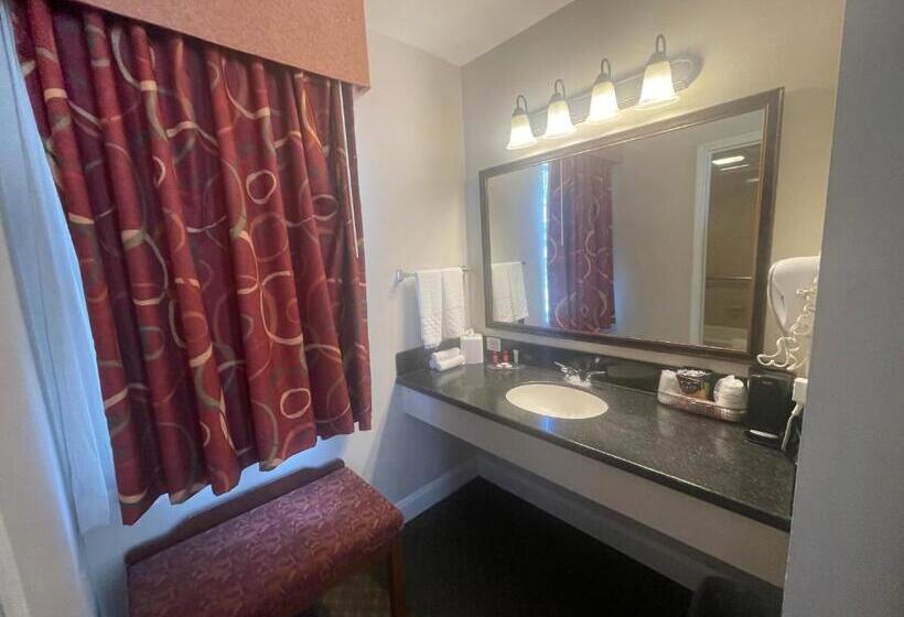Номер Стандарт, Stagecoach Inn Woodville