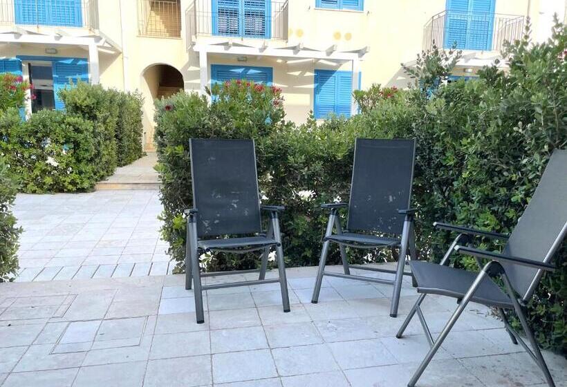 ２ベッドルームハウス, Cala Azzurra Macari Bed And Breakfast And Holidays House